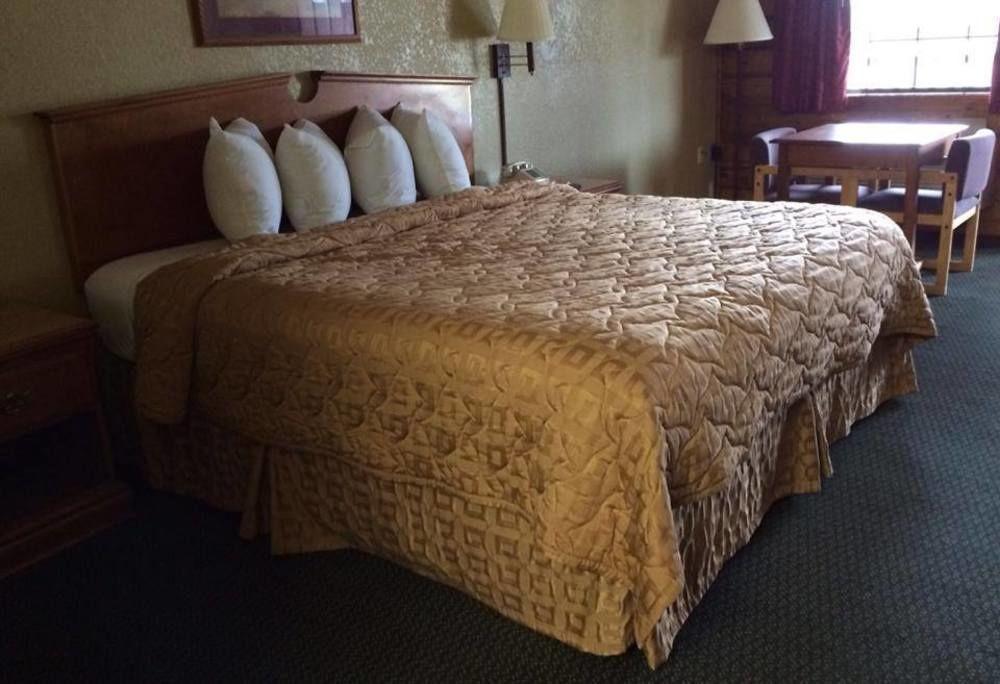 Bay Minette Log Cabin Inn מראה חיצוני תמונה