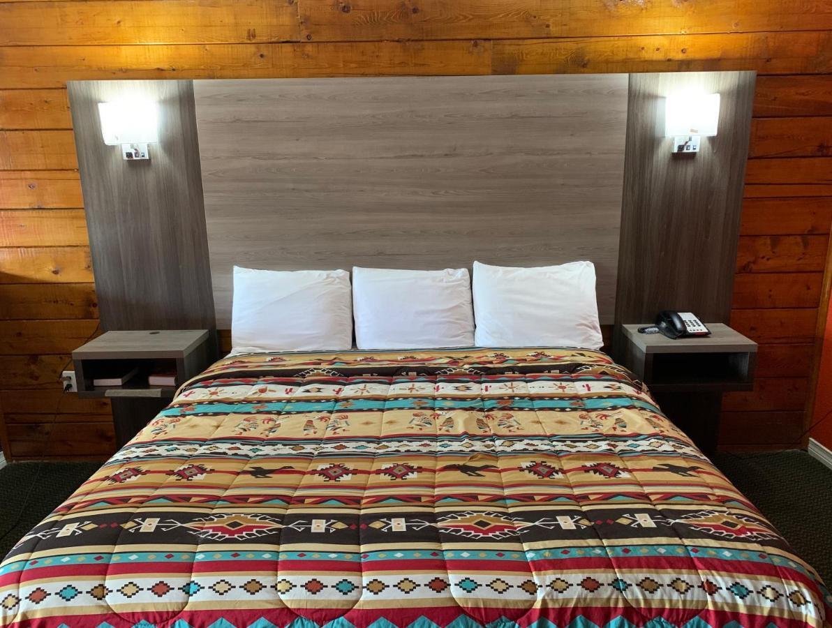 Bay Minette Log Cabin Inn מראה חיצוני תמונה